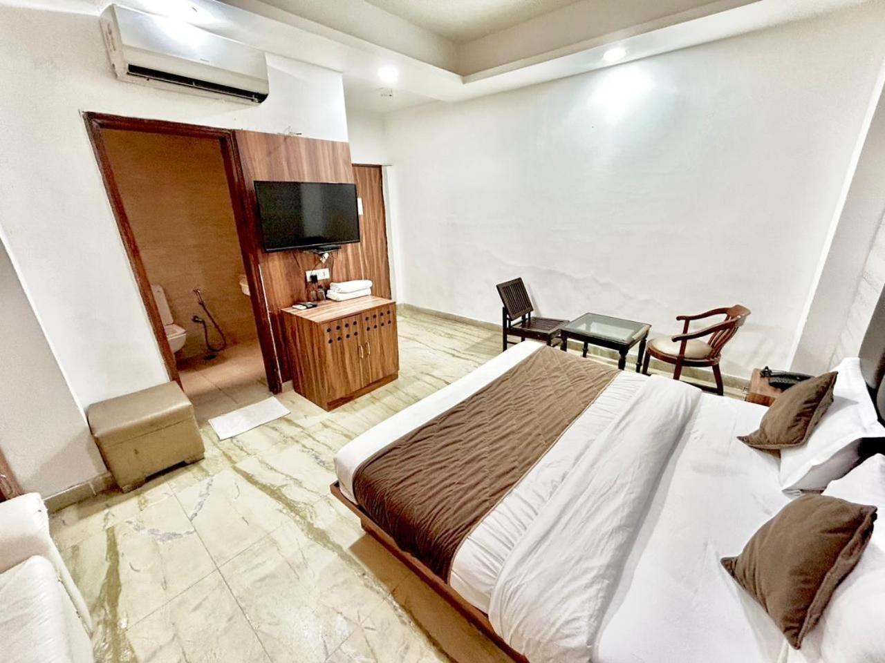 Hotel The Tomar Hospitality Nové Dillí Exteriér fotografie