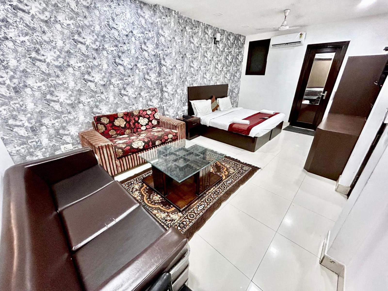 Hotel The Tomar Hospitality Nové Dillí Exteriér fotografie